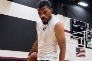 勇士vs巴特勒直播_勇士vs巴特勒比赛回放_勇士vs巴特勒精彩集锦回放