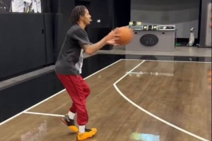 76人直播_NBA76人直播_76人在线观看