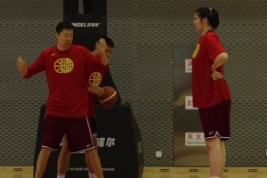 中国篮球vsWCBA直播_中国篮球vsWCBA比赛回放_中国篮球vsWCBA精彩集锦回放